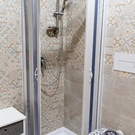 Le 3 Capuzzelle Napels